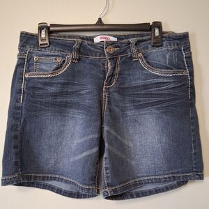 Bongo Women's Dark Blue Denim Shorts Embellished/Stitched Back Pockets Size 11